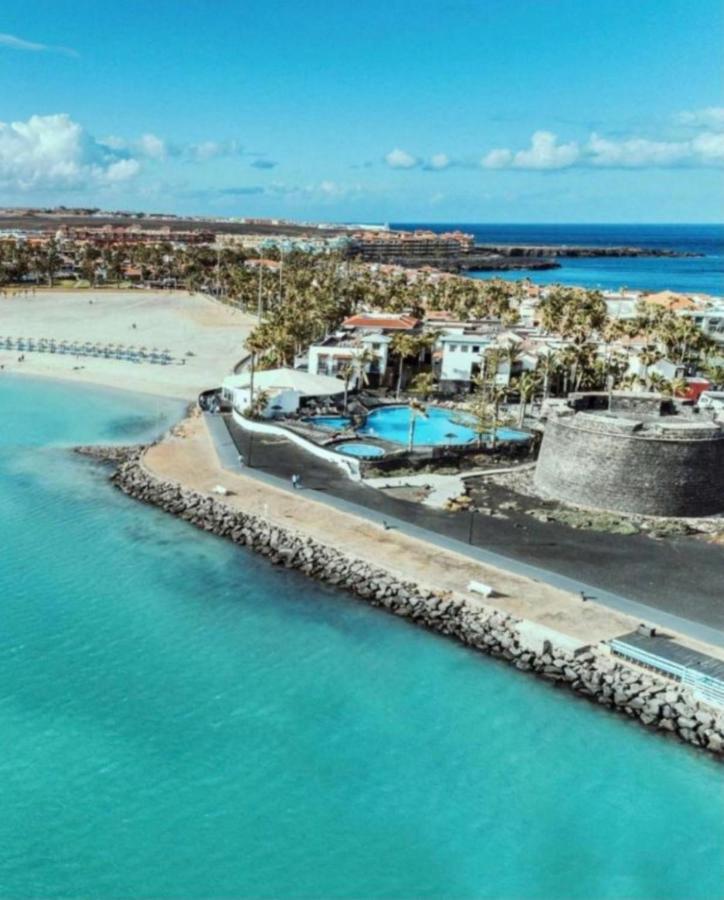 Green View Luxury Appartment In New Complex Pueblo Majorero Next To Golf Course 5 Min Walk From The Beach And Atlantico Shopping Centre In Caleta De Fuste Next To Cassino And Elba Sara Hotel 2 Bedrooms 2 Bathrooms Huge Terace! מראה חיצוני תמונה