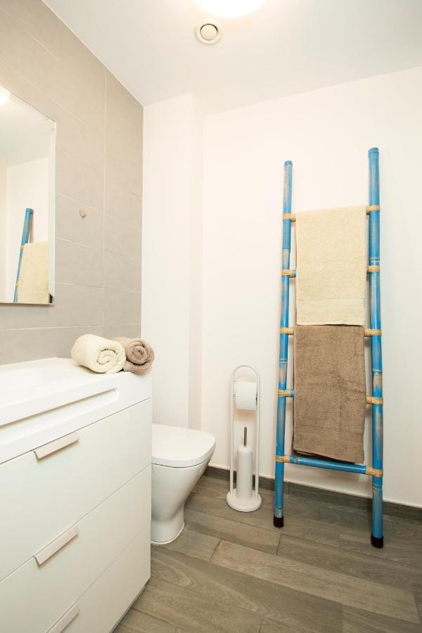 Green View Luxury Appartment In New Complex Pueblo Majorero Next To Golf Course 5 Min Walk From The Beach And Atlantico Shopping Centre In Caleta De Fuste Next To Cassino And Elba Sara Hotel 2 Bedrooms 2 Bathrooms Huge Terace! מראה חיצוני תמונה